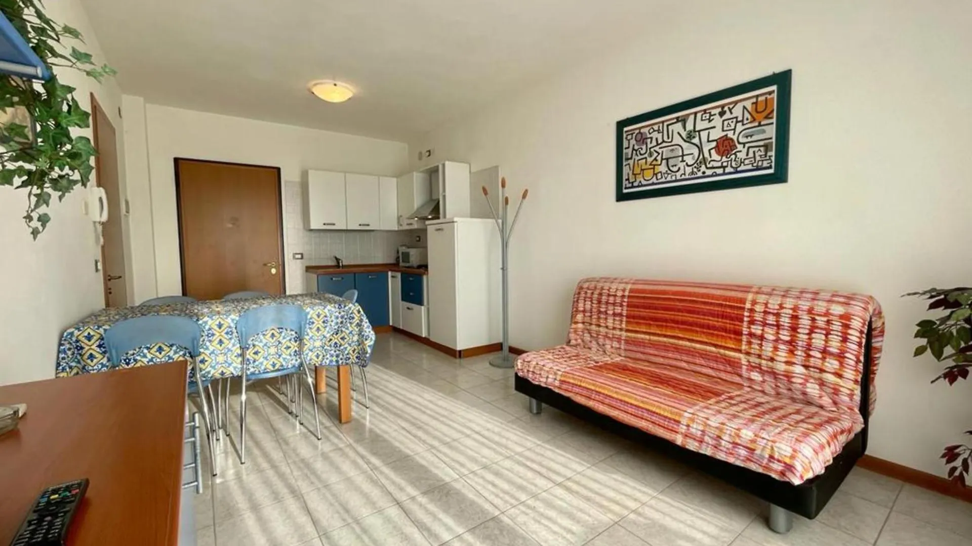 Lovely Flat Facing The Swimming Pool Caorle Apartment
